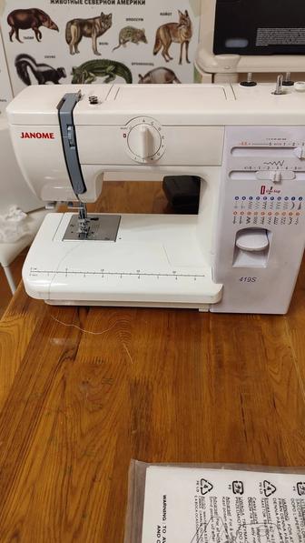 Швейная машина Janome 419S