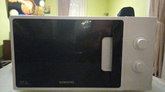 Продам микроволновую печь Samsung