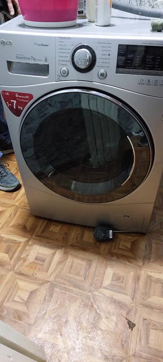 Продам стиральную машину!!!