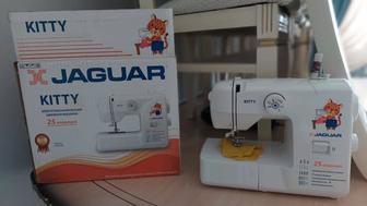 Продам швейную машину