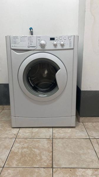 Продам стиральную машинку