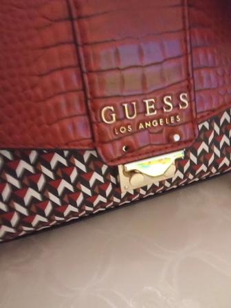 Сумочка от Guess оригинал