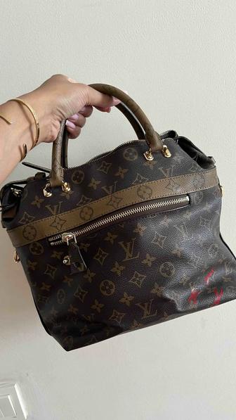 Сумка LV