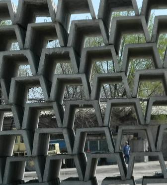 Лоток водоотводный арычный