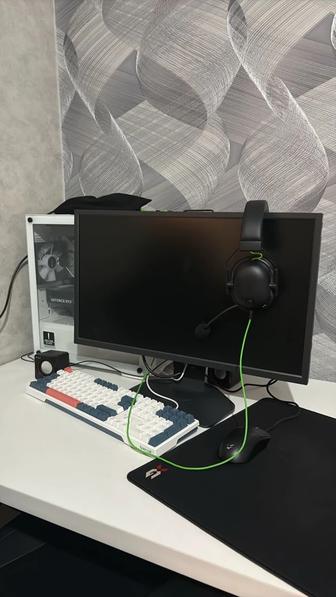 Продам который игровой ПК (процессор, монитор, клавиатура весь набор)