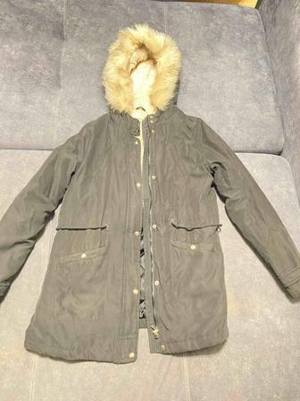 Продам женский пуховик