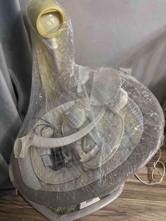 Продам качелю люльку