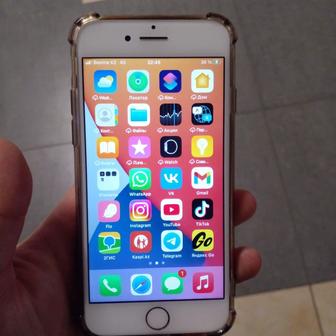 Продам прямо сейчас Айфон 7