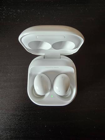 Наушники Samsung Galaxy Buds 2 белые