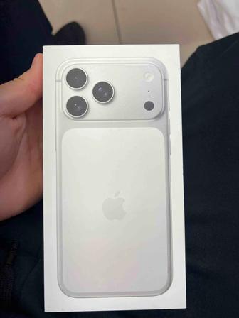 iPhone 17 Pro max 512 Silver e sim