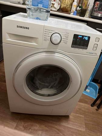 Продам стиральную машинку Самсунг 6 кг Купить стиральную машину Стиралку