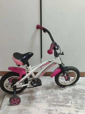Велосипед для девочки 3-6лет