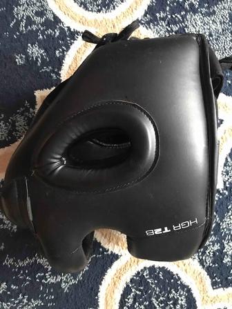 Шлем для единоборств