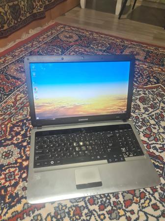 Ноутбук samsung