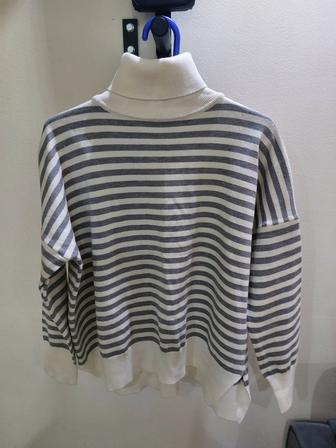 Продам кофты новые