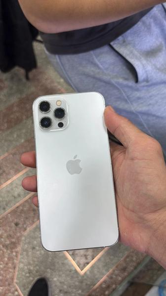 айфон 12 про