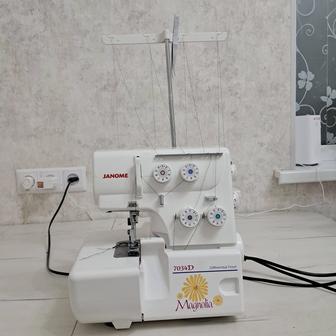 Продам бытовой оверлок