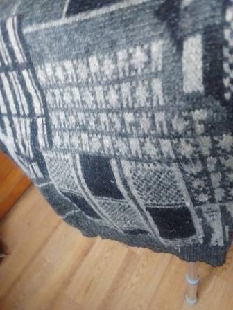 Продам мужской джемпер шерстяной ( мохер)