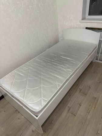 Кровать односпальная