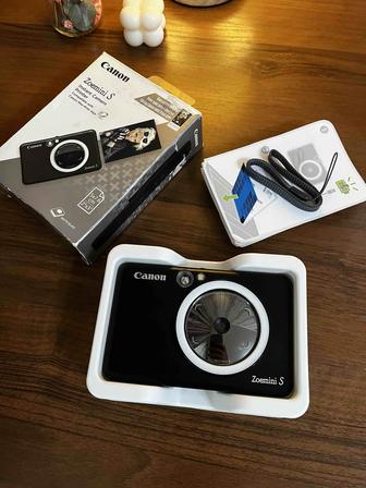 Продаю камеру Canon Zoemini S