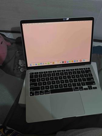 продам MacBook Air 13 (2020) в идеальном состоянии