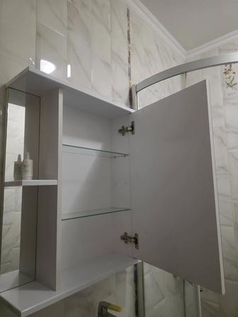 Шкаф для ванной с зеркалом