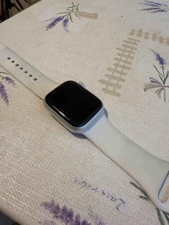 Apple Watch 8 series 41 mm
