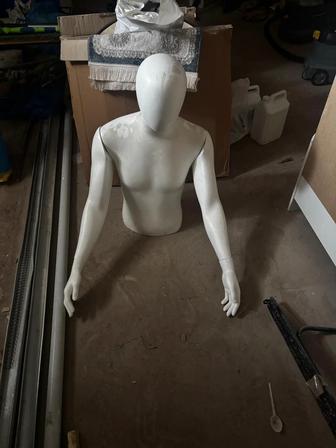 Продам мужской манекен