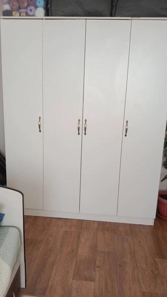 Шкаф для одежды , бесплатно
