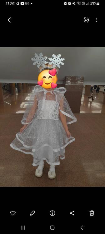 Костюм снежинки