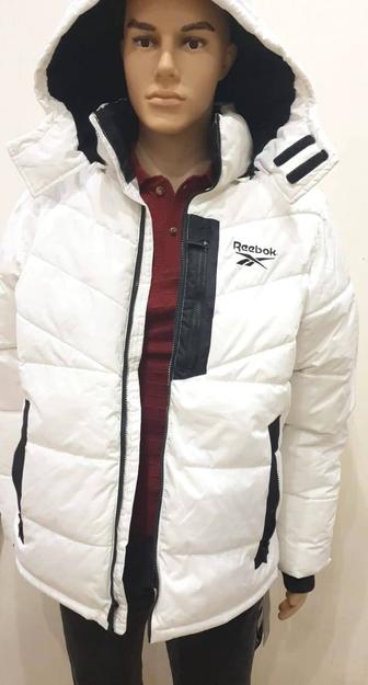 Зимняя куртка,очень теплая от фирмы Reebok размер М