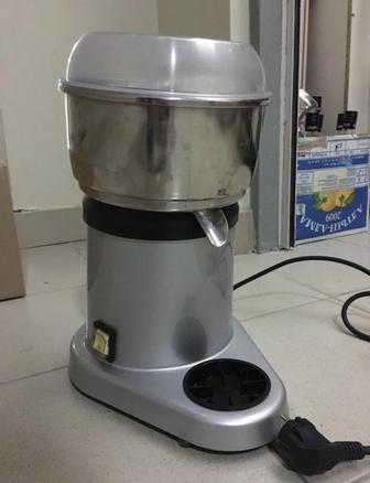 Соковыжималка для цитрусовых