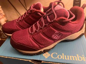 Треккинговые новые ботинки
Columbia firecamp Il fleece 36-36,5 p.