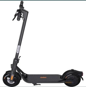 Продам электросамокат Ninebot F2