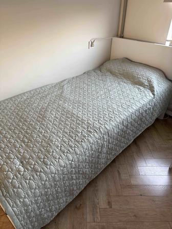 Продам односпальную кровать