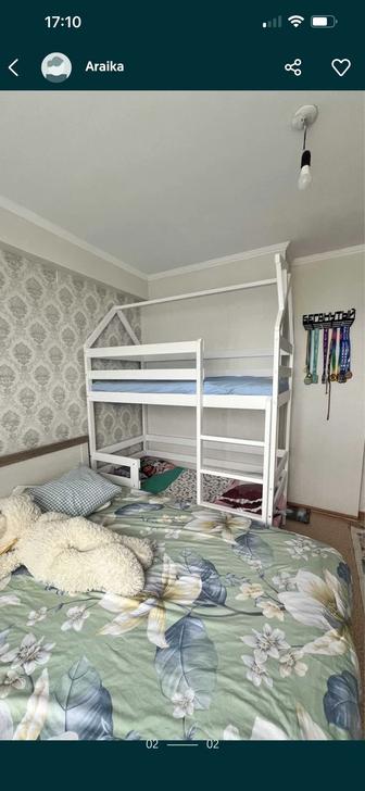 Двухъярусный кровать