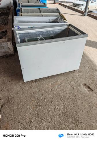 Продам морозильную камеру