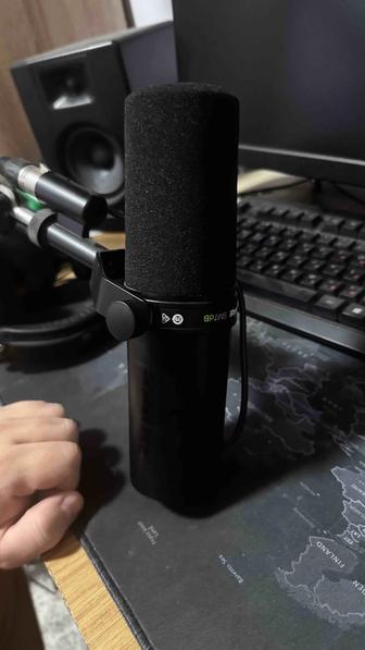 Продам Shure Sm7db