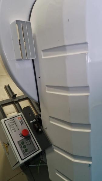 Пекарь тестомес