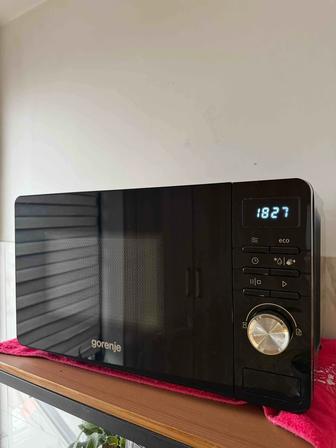 Микроволновая печь Gorenje BM201M2BG черный