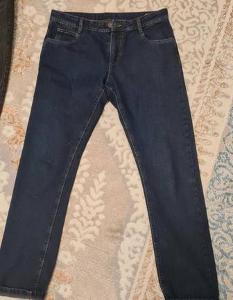 Новые классические джинсы, синие и черные, отличное состояние