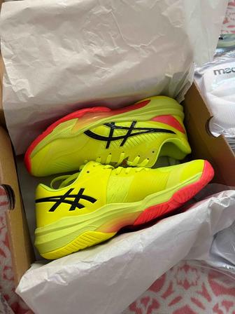 Продажа Волейбольные кроссовки