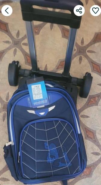 Продам рюкзак на колесиках. Совершенно новый.