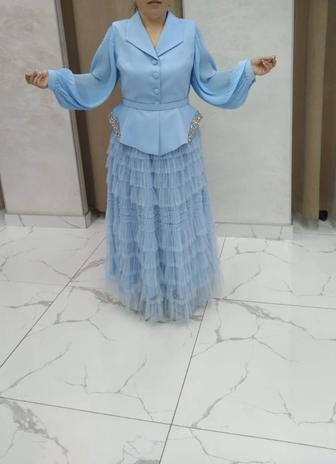 Вечерние платья