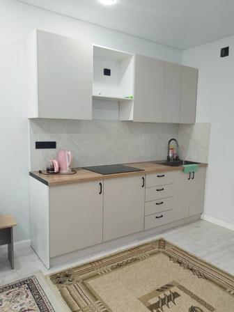 Я делаю уборку.