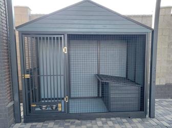 Вольер с будкой