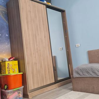 Срочно продам шкаф купе