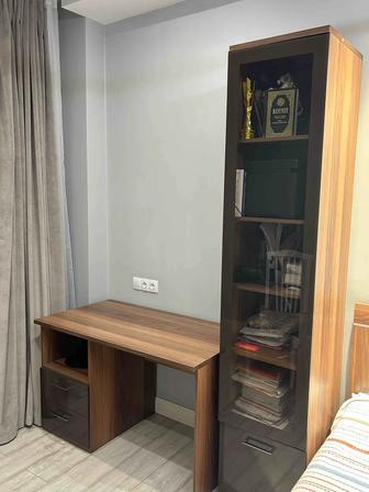 Современный спальнякомплект в цвете орех глянец капучино. Россия