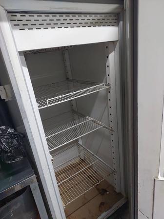 Холодильник / Морозильник шкаф Polair