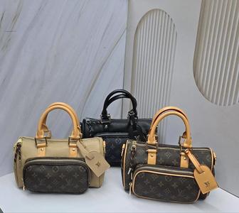 Сумка Louis Vuitton в фирменной подарочной коробке